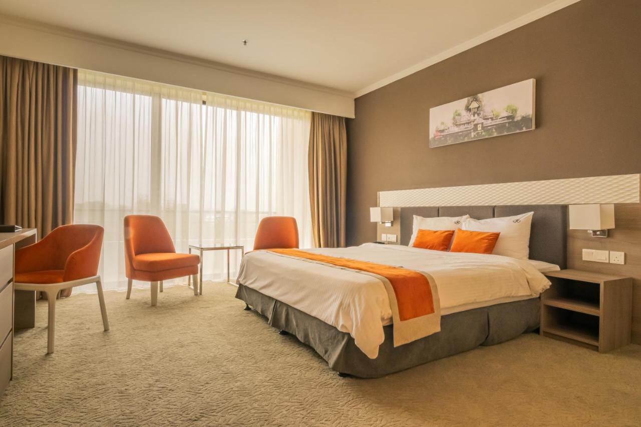 Klana Resort Seremban Buitenkant foto